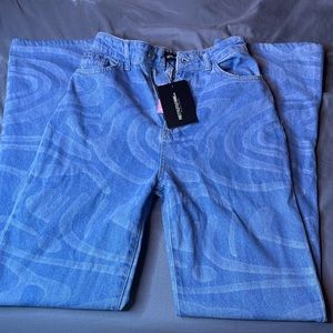 PRETTY LITTLE THING JEANS